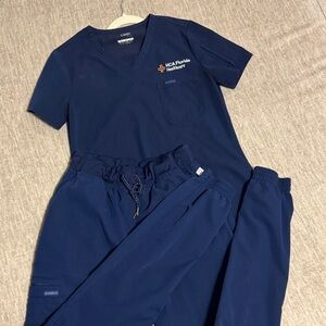 Cherokee Women's Navy Scrub Pants and Top
